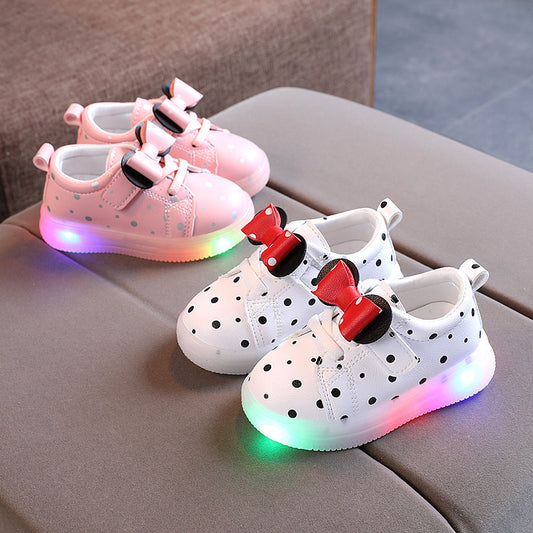 Leuchtende Schuhe Mädchen Bowknot LED Leuchtende Schuhe Atmungsaktive Baby Mädchen Schuhe