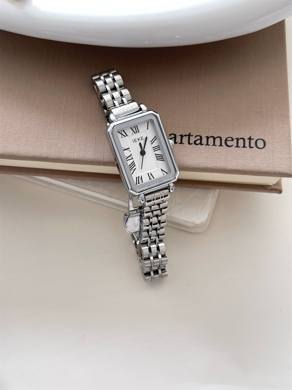 Steel Belt Retro Small Dial Simple Women Quartz Watch